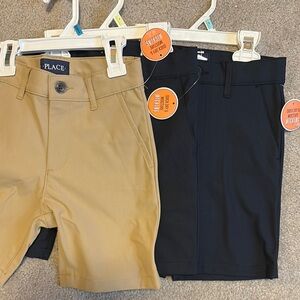 The Children's Place Kids' Tan and Navy Shorts- brand new w tags- size 6 boys